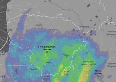 Pirmadienį apie 22 valandą taip turėtų atrodyti kritulių zonos Lietuvoje. 