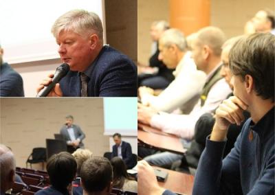 Į ūkininkų klausimus ne vienoje konferencijoje atsakinėjo ministras Kęstutis Navickas, o žemdirbiams buvo suteikta daug informacijos.