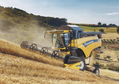 Javų kombainas “New Holland CX“ švenčia 20 metų jubiliejų.