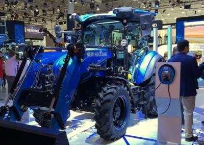 New Holland T4 Electric Power.