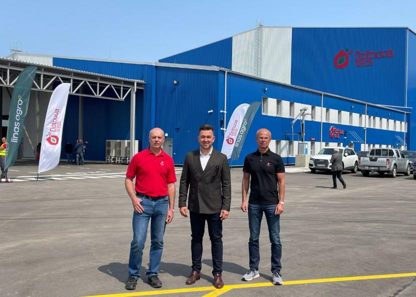 Iš kairės: E. Lukošius, Arminas Grigalis ir Mindaugas Veiveris. Dotnuva Baltic nuotr. 