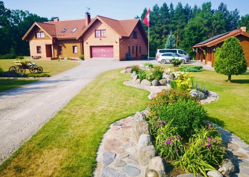 Asociatyvi nuotr. Švyturio laikraštis nuotr. 
