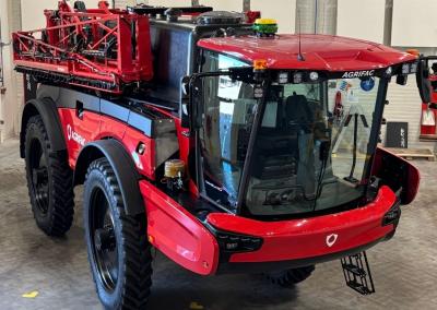Agrifac pristatė naujus savaeigių purkštuvus: atnaujintą jau trečios kartos Condor Endurance 80 ir du naujus modelius Vanguard 67 ir Vanguard 55.