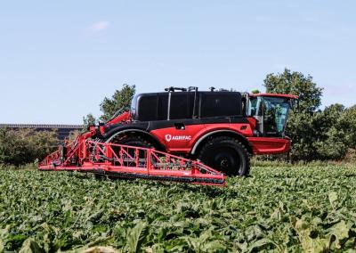 Agrifac pristyatė naujus savaeigių purkštuvus: atnaujintą jau trečios kartos Condor Endurance 80 ir du naujus modelius Vanguard 67 ir Vanguard 55.