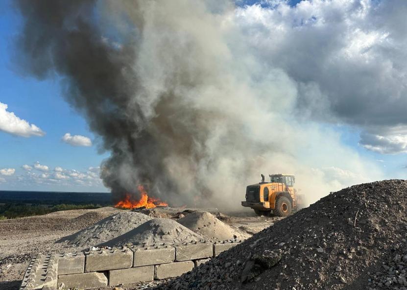 Gaisras sąvartyne. AM nuotr. 