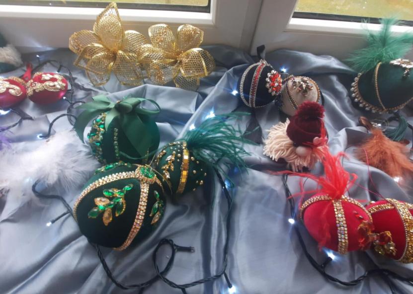 Kalėdiniai žaisliukai. Dzūkų žinių nuotr. 