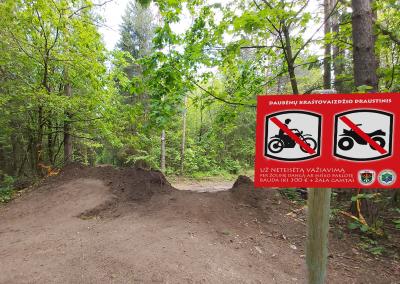 Nuotraukoje - nuniokotas draustinis Neries regioniniame parke.