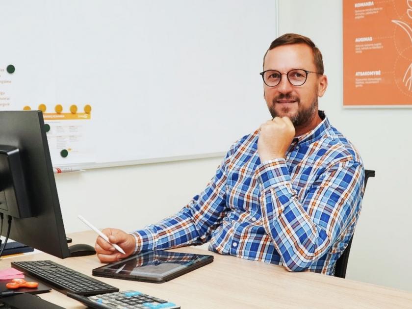 Pardavimų vadovas Eduard Kapralov „Šia tema negaliu nekalbėt“.