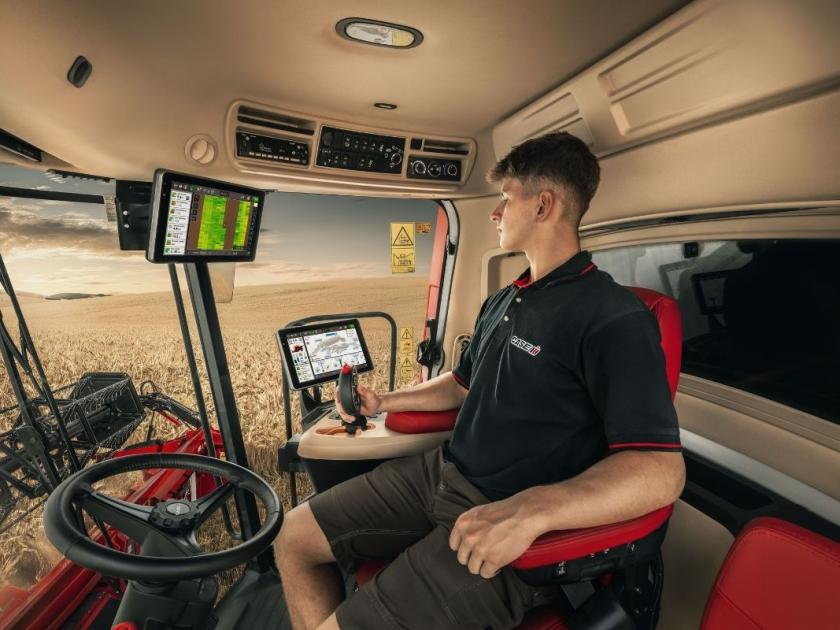 Javų kombainų Axial-Flow 160 serija. Case IH nuotr.
