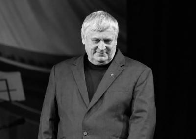 In memoriam. JONAS VENSLOVAS.